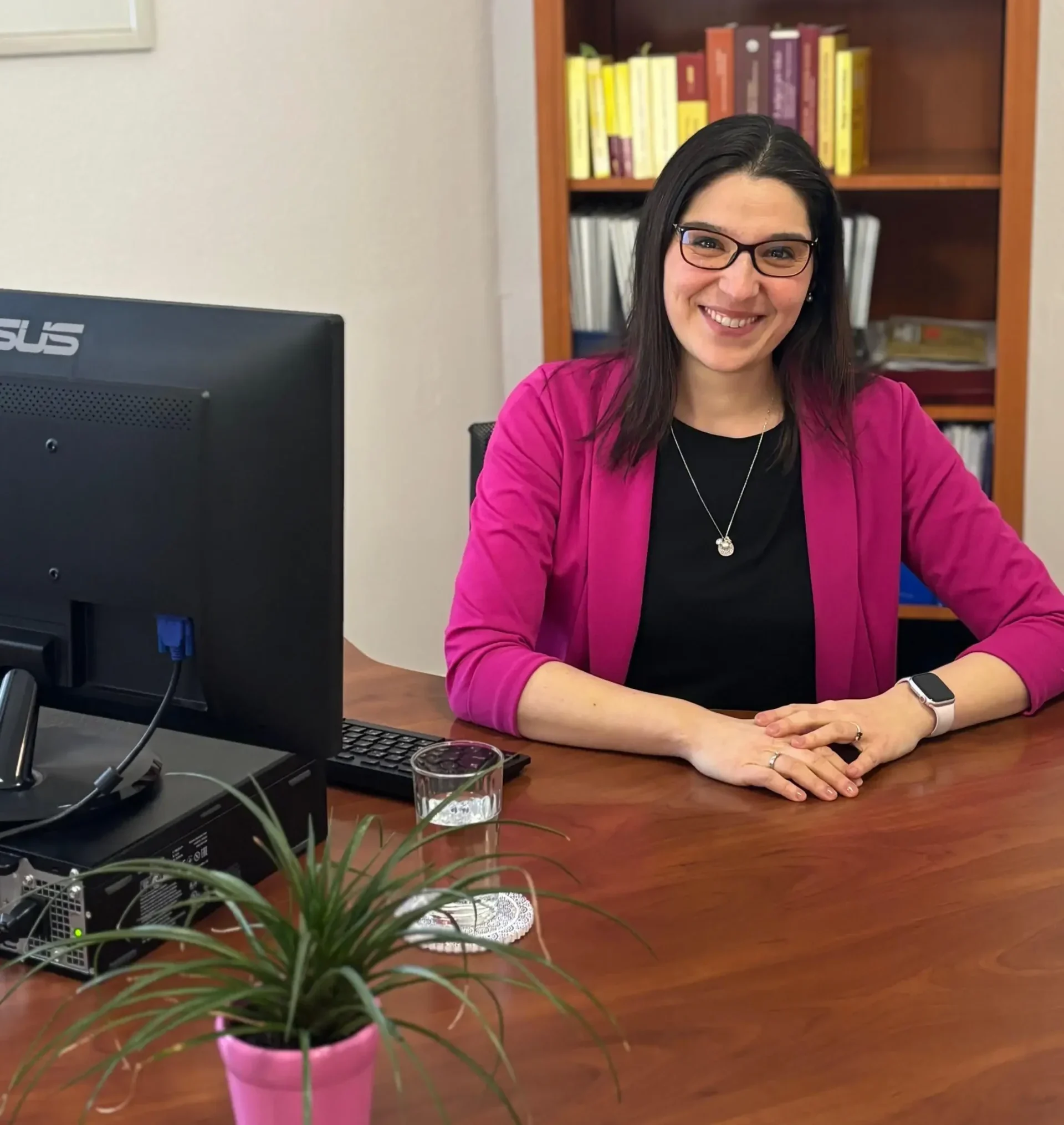 Dr. Lővei Zsuzsanna portré